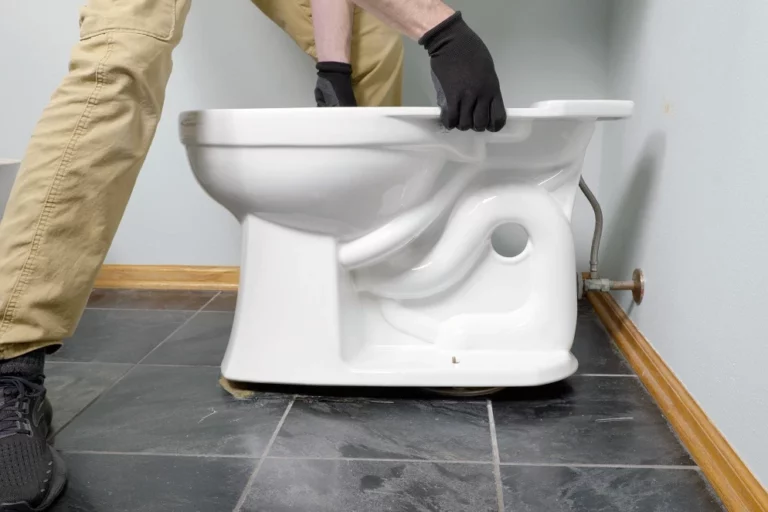 Plumbers in Katy, TX - toilet1