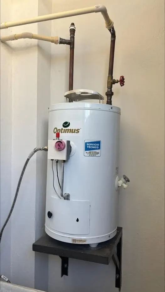 Plumbers in Katy, TX - water heater 1