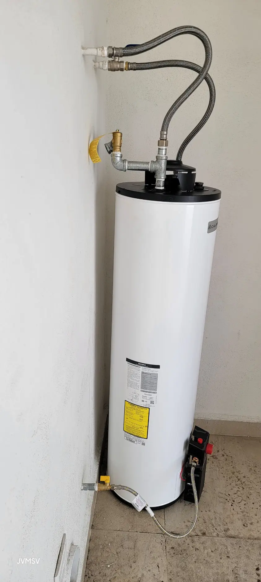 Plumbers in Katy, TX - water heater 2